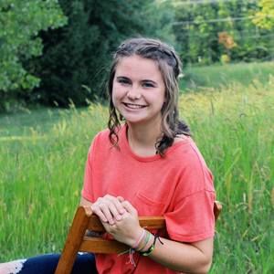 Meet your Posher, Ainsley